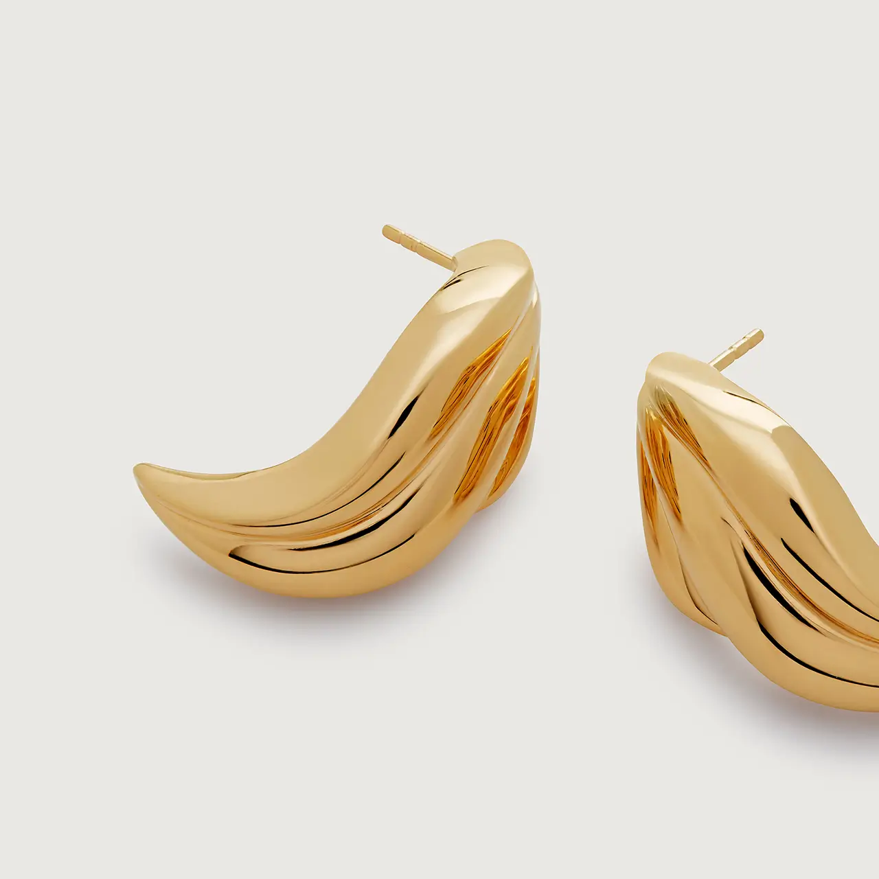 Gold Leaf Stud Earrings - 图片 4